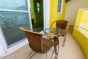 Khu vực ghế ngồi tại GJia Taitung B&B