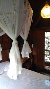 Letto o letti in una camera di Bali Jungle Resort