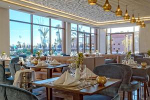 En restaurang eller annat matställe på Be Live Collection Marrakech Adults Only All inclusive