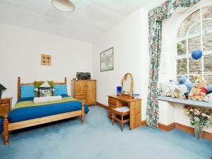A seating area at Mews End Cottage 