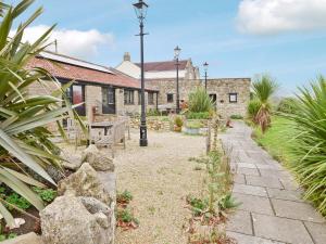 The building where the vacation home is located 