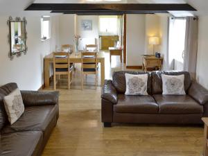 A seating area at Punch Cottage 