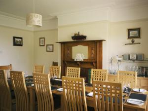 A restaurant or other place to eat at North Ings 