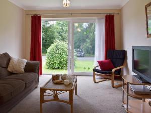 A seating area at Kingsmoor Cottage 
