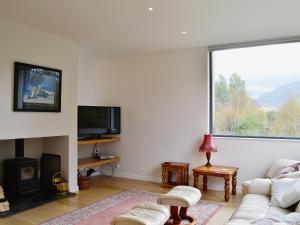 A television and/or entertainment center at Forester'S Croft 