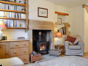 A seating area at Briar Cottage 