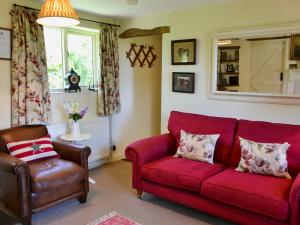 A seating area at Stable Cottage 