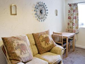 A seating area at Cartref 