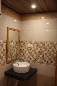 Ένα μπάνιο στο Hotel Dream Land +17 φωτογραφίες