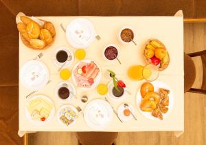 Завтрак для гостей Hotel Brunnwirt