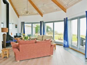 A seating area at Shark Fin 