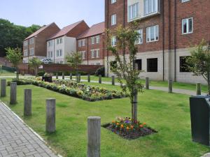 The building where the vacation home is located 