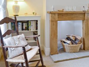 A seating area at Hope Cottage 