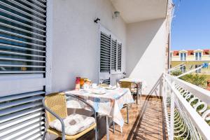 Balkón nebo terasa v ubytování Accommodation Mamut