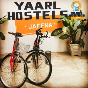 Jízda na kole v ubytování Yaarl Hostels nebo okolí