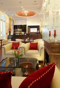 Posedenie v ubytovaní Mirage Medic Hotel
