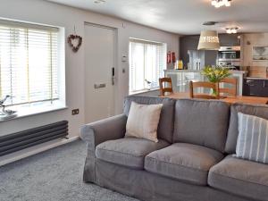 A seating area at Ebb N Flow 