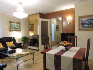 Gallery image of Apartament El Miracle in Cardona