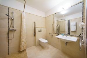 Koupelna v ubytování Hotel Pan Tadeusz