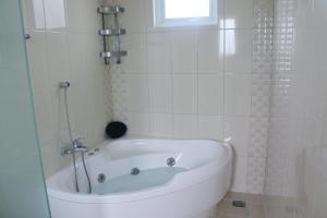 Koupelna v ubytování Diyar Villas Puncak H8/7
