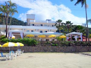 Gallery image of Hotel Torremolinos in Ubatuba