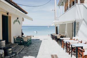 Gallery image of Myrto Homes Lefkada Agios Nikitas Greece in Agios Nikitas