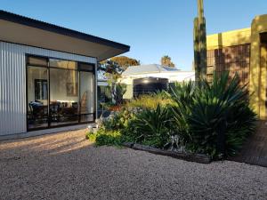 Gallery image of Sinclair Eco House in Port Lincoln