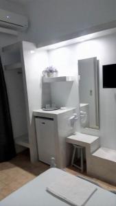 A bathroom at Katerina Rooms