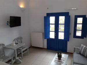 Photo de la galerie de l'établissement Cultural House, à Pyrgos