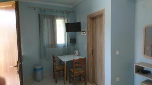 Kuchyň nebo kuchyňský kout v ubytování Emma's Studios