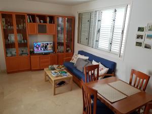 TV a/nebo společenská místnost v ubytování Apartamento San Sebastián de la Gomera