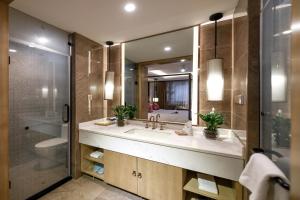 A bathroom at Water Hotel, Pingyao