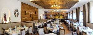 Restaurace v ubytování Hotel Piancastello