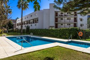 Majoituspaikassa Apartment in Marbella Milla de Oro tai sen lähellä sijaitseva uima-allas