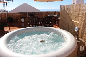 Zdjęcie z galerii obiektu Rico Apartaments Ricosol w mieście Torrox Costa