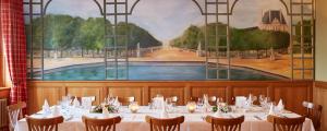 Bazén v ubytování hotel brasserie au violon nebo v jeho okolí
