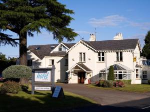 The building where the hotel is located 