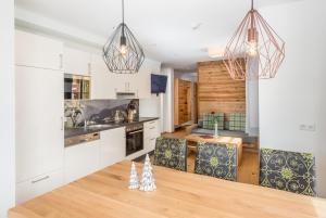 Cucina o angolo cottura di Hotel Almschlössl & Schrotteralm