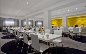 Un restaurant sau alt loc unde se poate mânca la Tryp by Wyndham Frankfurt