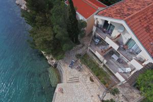 Galeriebild der Unterkunft Apartments by the sea Starigrad Paklenica in Tribanj-Krušćica