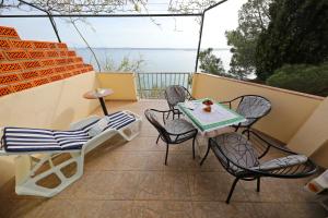 Galeriebild der Unterkunft Apartments by the sea Starigrad Paklenica in Tribanj-Krušćica