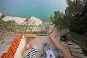 Galeriebild der Unterkunft Apartments by the sea Starigrad Paklenica in Tribanj-Krušćica