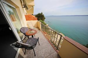 Galeriebild der Unterkunft Apartments by the sea Starigrad Paklenica in Tribanj-Krušćica