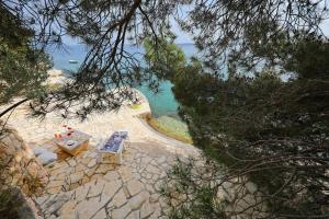 Galeriebild der Unterkunft Apartments by the sea Starigrad Paklenica in Tribanj-Krušćica