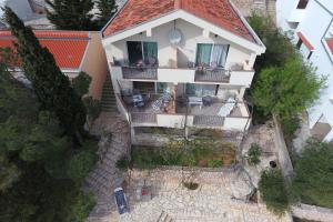 Galeriebild der Unterkunft Apartments by the sea Starigrad Paklenica in Tribanj-Krušćica