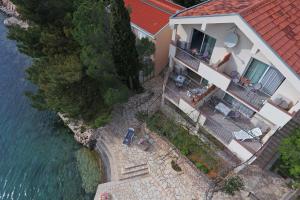 Galeriebild der Unterkunft Apartments by the sea Starigrad Paklenica in Tribanj-Krušćica