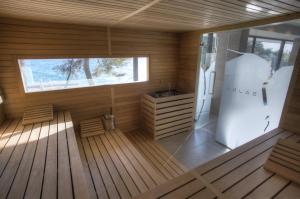 an overhead view of the inside of a sauna at Hotel Pinija in Petrcane