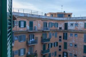 Gallery image of Modern apt facing St Peter's and Vatican Museums - myPad in Rome in Rome