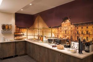 Gallery image of Hotel Elysa-Luxembourg in Paris