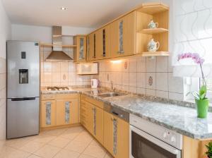 Kuchnia lub aneks kuchenny w obiekcie Apartments Contessa